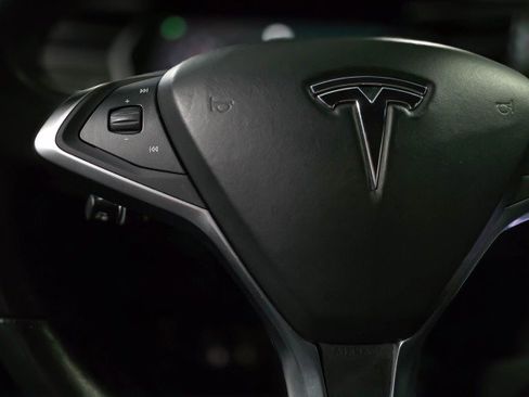 Used 2017 Tesla Model S 100D image 19