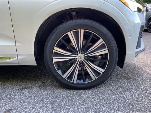 Certified 2023 Volvo XC60 B5 Plus w/ Climate Package AWD/4WD image 25