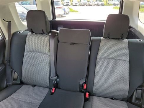 Used 2020 Toyota 4Runner SR5 image 12