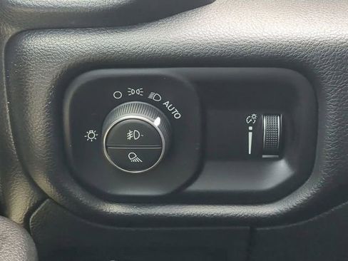 Used 2024 RAM 1500 Big Horn RWD image 26