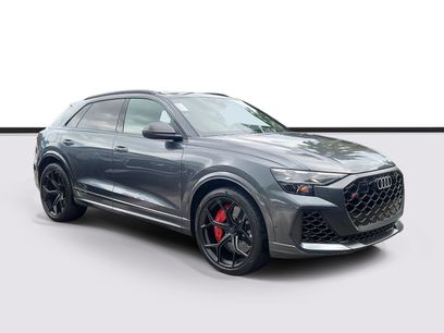 Used 2026 Audi RS Q8 performance