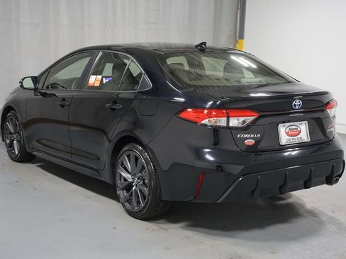 Certified 2024 Toyota Corolla SE image 6