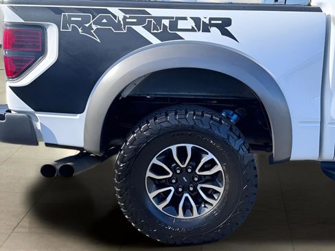 Used 2013 Ford F150 Raptor w/ Luxury Equipment Group image 41