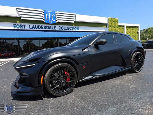 Used 2023 Ferrari Purosangue AWD/4WD image 36