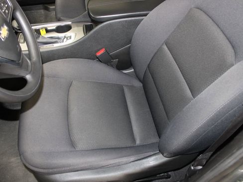 Used 2024 Chevrolet Malibu LT image 13