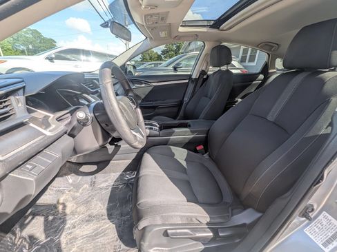 Used 2018 Honda Civic EX image 18