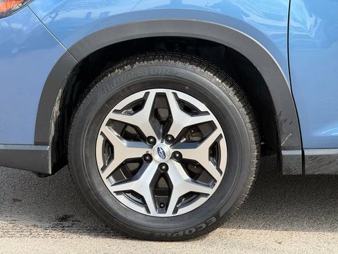 Used 2021 Subaru Forester Premium image 10