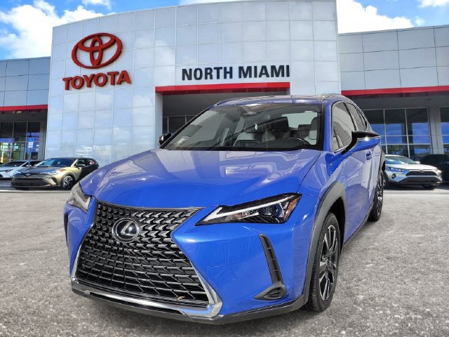 Used 2025 Lexus UX 300h FWD w/ Accessory Package (Z2) image 2