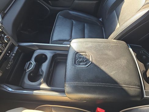 Used 2024 RAM 1500 Laramie image 23