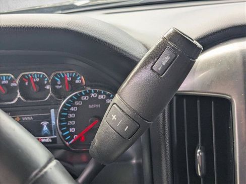 Used 2018 Chevrolet Silverado 1500 LT w/ All Star Edition RWD image 11