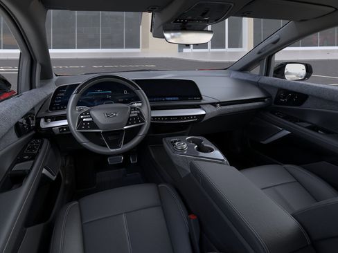 New 2025 Cadillac Optiq Luxury 1 image 15