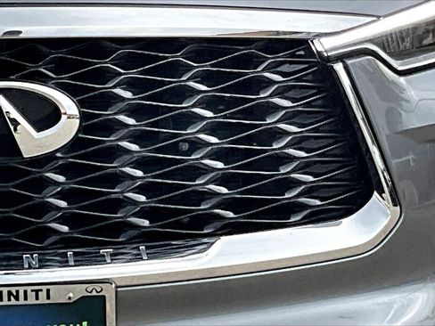 Certified 2025 INFINITI QX60 Sensory w/ Vision Package image 11