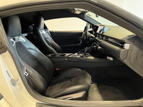 Used 2020 Toyota Supra RWD image 22