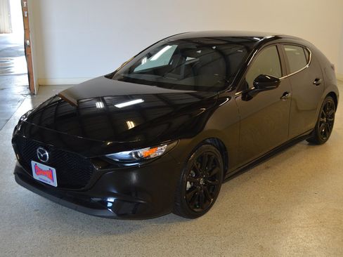 Used 2024 MAZDA MAZDA3 s FWD image 7