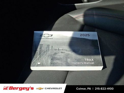 Certified 2025 Chevrolet Trax RS w/ Driver Confidence Package FWD image 27
