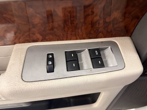 Used 2012 Ford Flex Limited FWD image 26