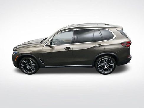 New 2026 BMW X5 sDrive40i image 26