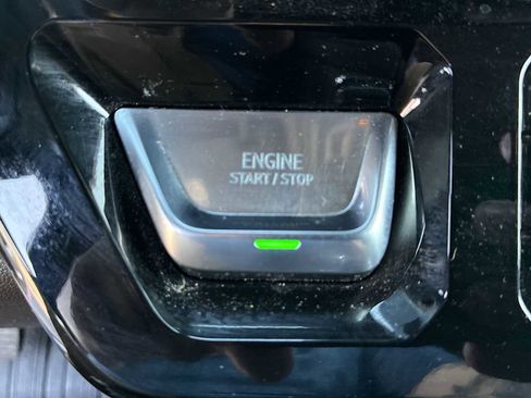 Used 2023 GMC Sierra 1500 Denali image 17