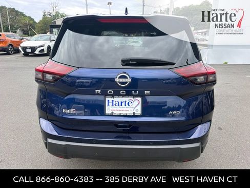 Certified 2025 Nissan Rogue SV AWD/4WD image 6