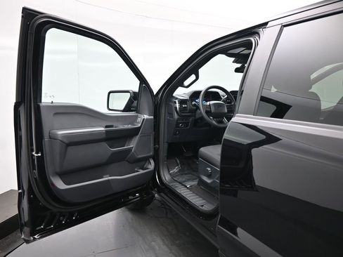 Used 2025 Ford F150 STX w/ Equipment Group 200A image 9