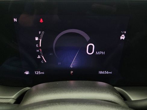 Used 2024 Buick Encore GX Preferred FWD image 23
