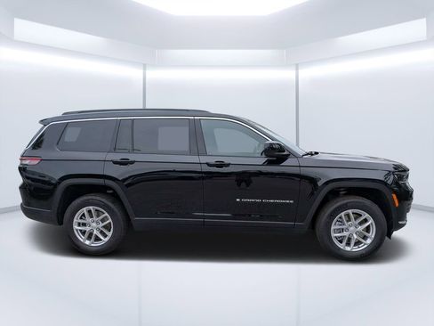 New 2026 Jeep Grand Cherokee L Laredo w/ Trailer Tow Package RWD image 2