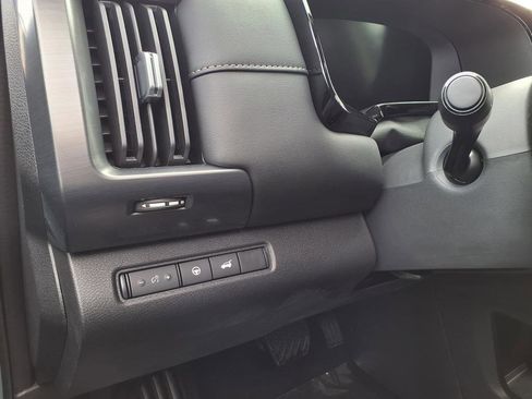 New 2026 Nissan Pathfinder SL AWD/4WD image 48
