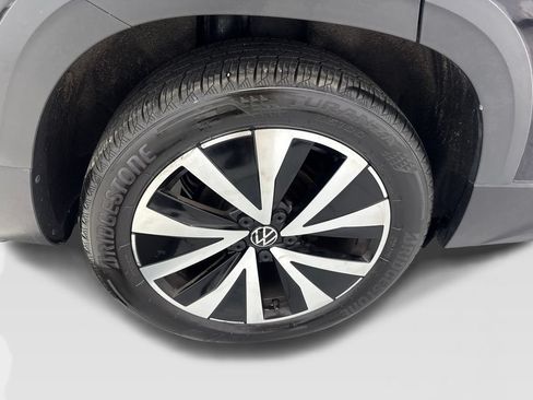 Used 2023 Volkswagen Taos SE AWD/4WD image 82