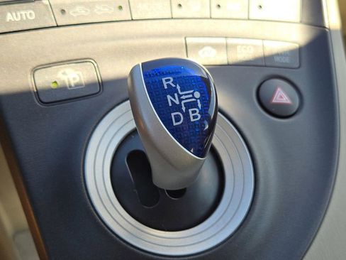 Used 2010 Toyota Prius Five image 23