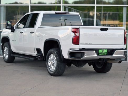Used 2020 Chevrolet Silverado 2500 W/T w/ WT Safety Package image 6