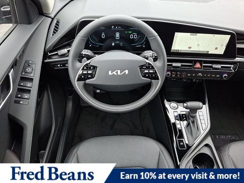 New 2026 Kia Niro FWD image 9
