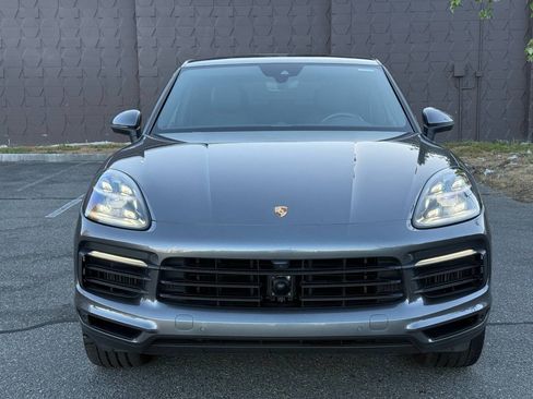 Used 2020 Porsche Cayenne AWD/4WD image 2