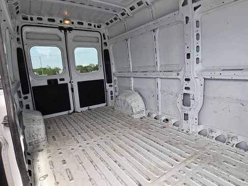 Used 2023 RAM ProMaster 2500 FWD image 17
