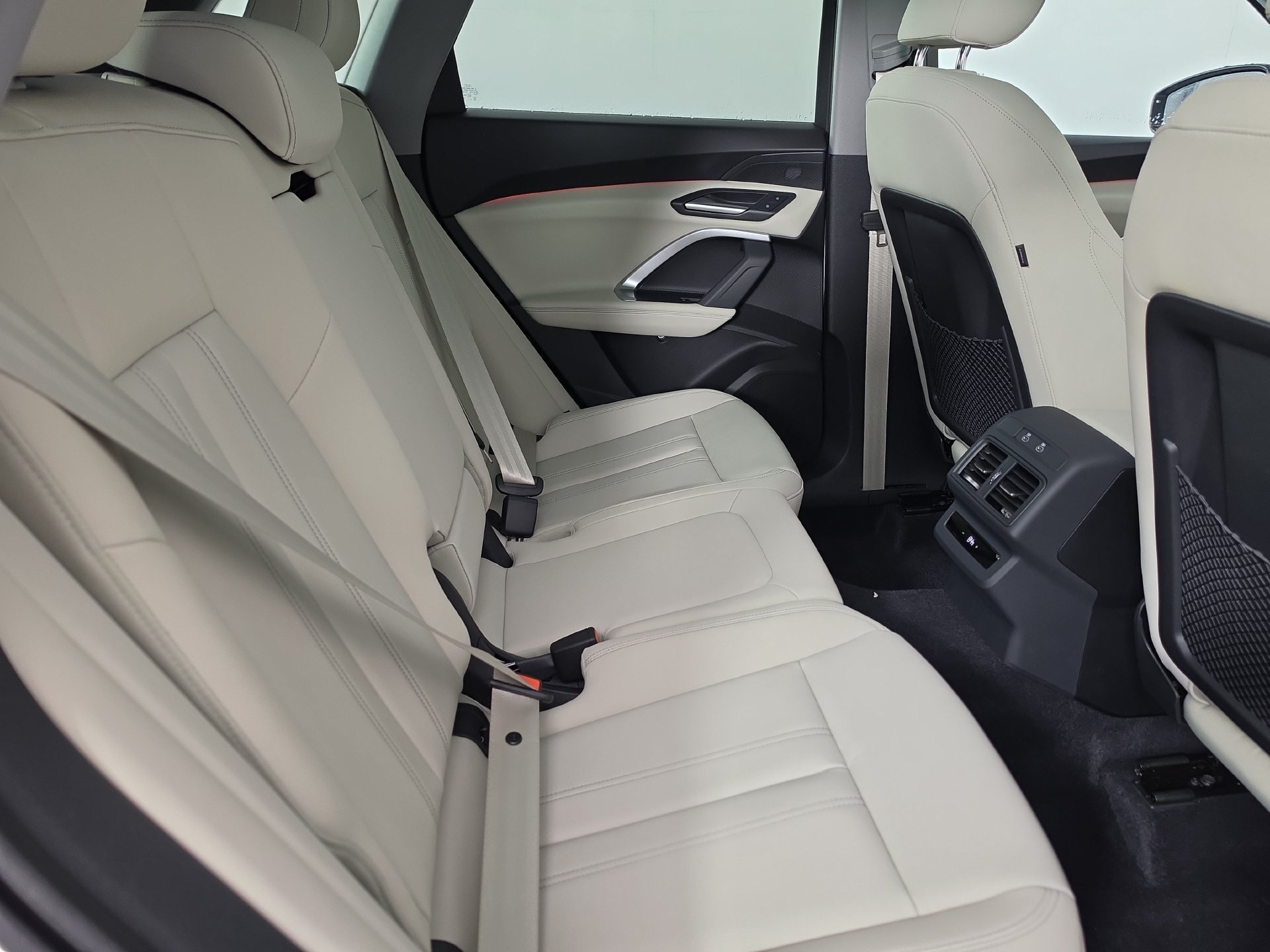 New 2026 Audi Q5 Premium AWD/4WD image 32
