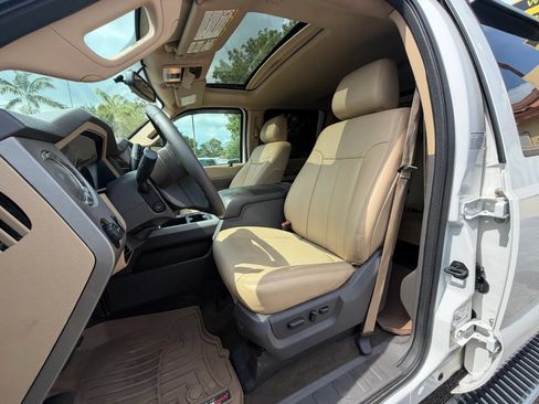 Used 2015 Ford F350 Lariat w/ Lariat Ultimate Package AWD/4WD image 12