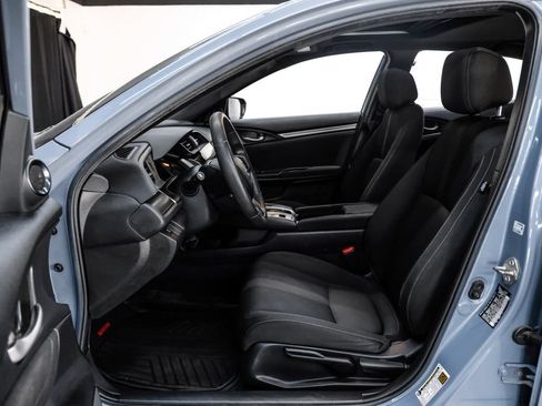 Used 2018 Honda Civic EX image 5