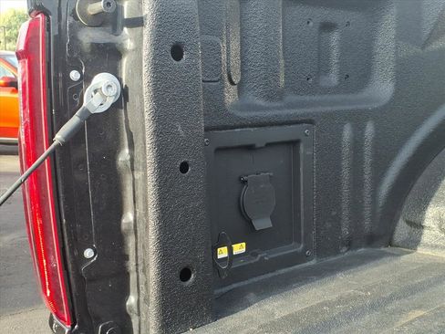 Certified 2024 Ford F150 XLT w/ Equipment Group 303A High image 17