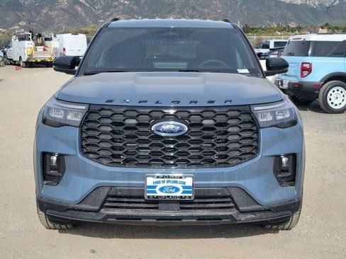New 2026 Ford Explorer ST-Line w/ ST-Line Street Pack image 5