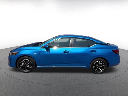 Used 2025 Nissan Sentra SV FWD image 7