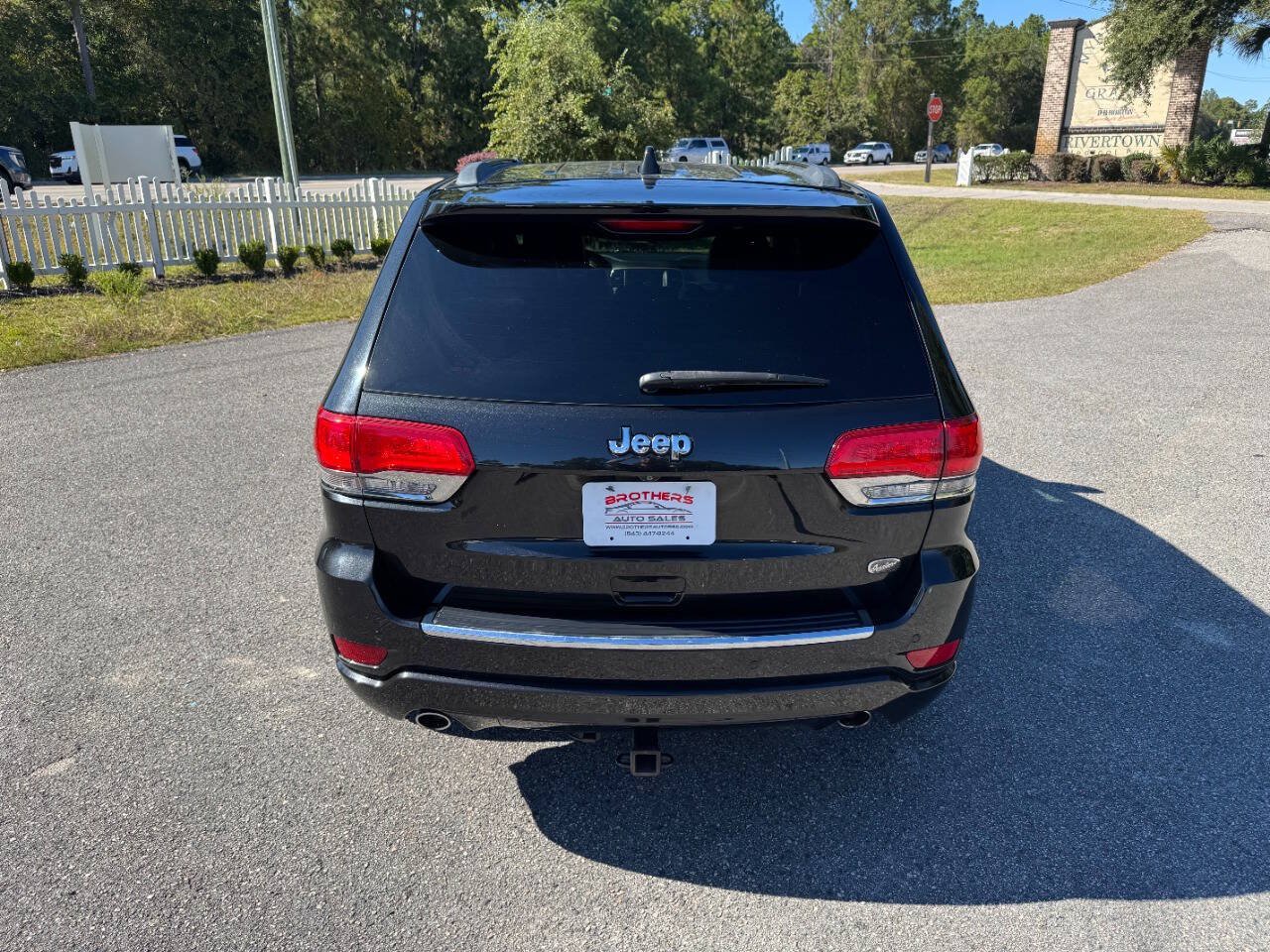 Used 2016 Jeep Grand Cherokee Overland RWD image 5