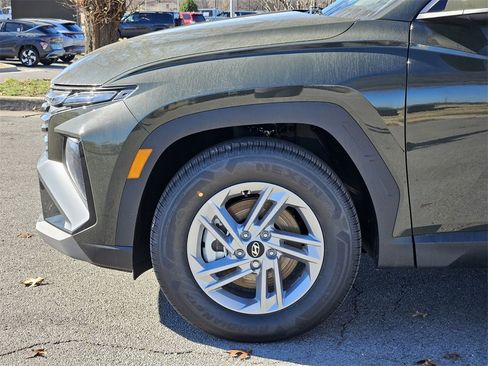 New 2026 Hyundai Tucson SE image 10