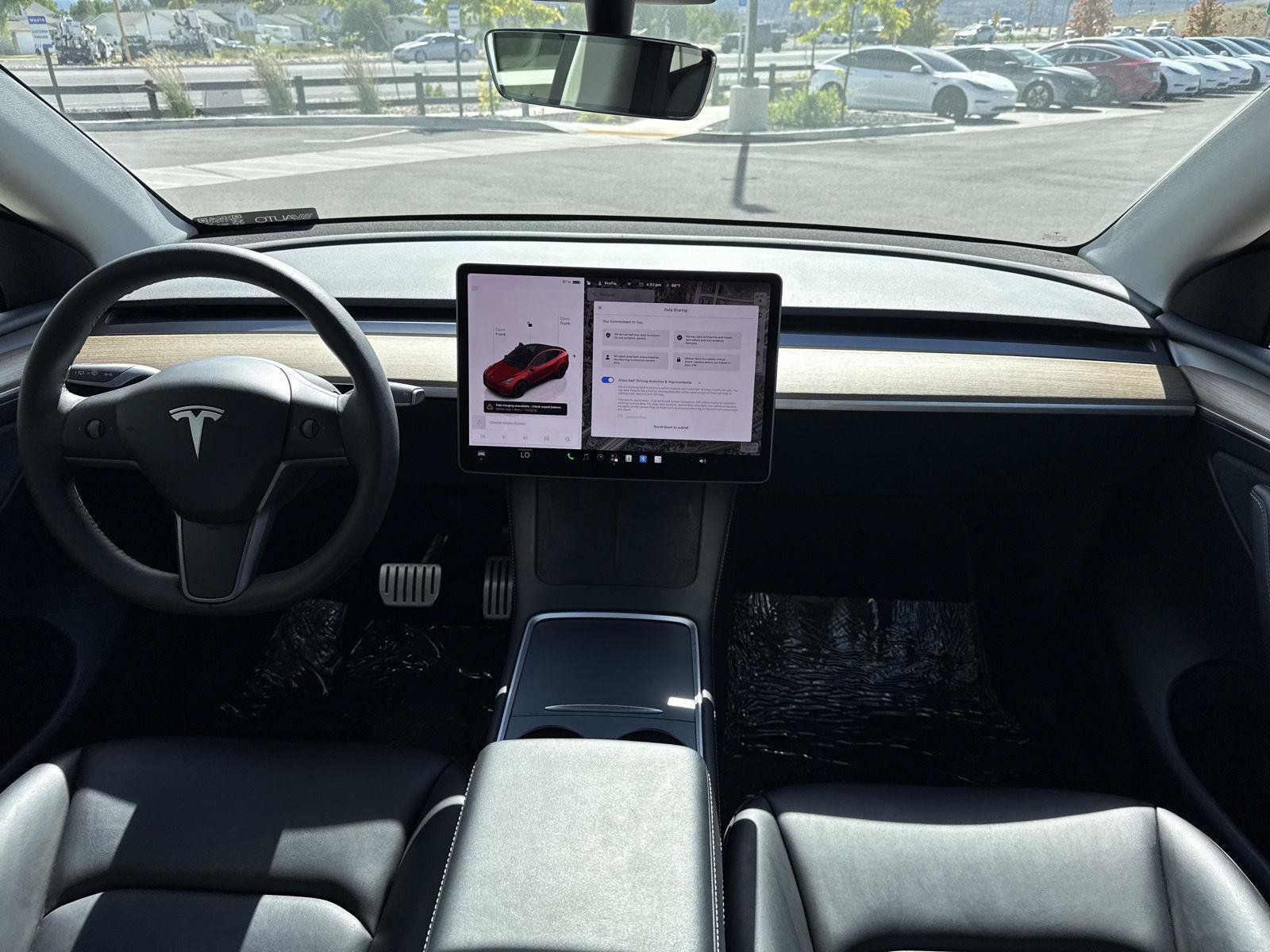 Used 2023 Tesla Model Y Performance AWD/4WD image 21