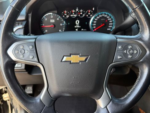 Used 2020 Chevrolet Tahoe Premier AWD/4WD image 22
