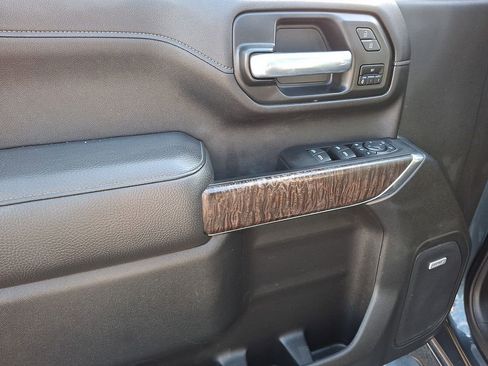 Used 2020 GMC Sierra 2500 Denali w/ Denali Ultimate Package image 13