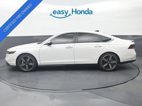 Used 2024 Honda Accord Sport image 4