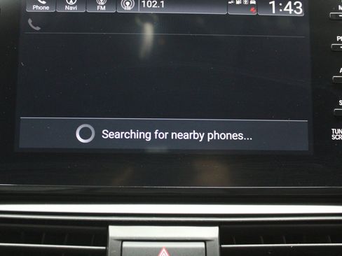 Used 2018 Honda Accord Touring image 34