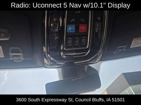 Used 2022 Jeep Grand Cherokee L Overland w/ Advanced Protech Group III AWD/4WD image 22