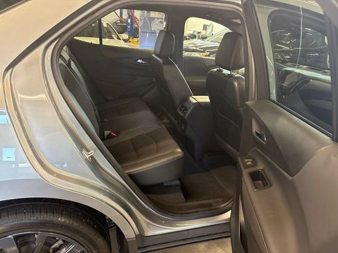 Used 2024 Chevrolet Equinox RS AWD/4WD image 18