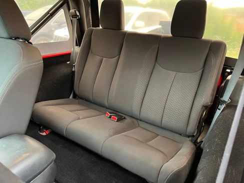Used 2015 Jeep Wrangler Sport AWD/4WD image 8