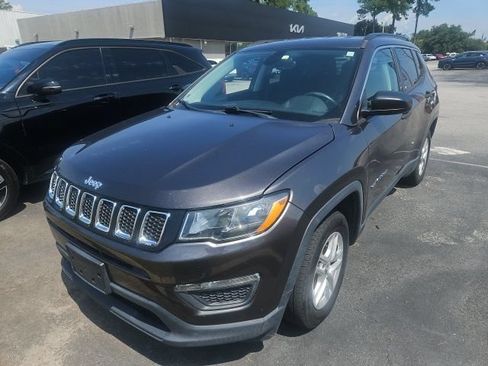 Used 2020 Jeep Compass Sport w/ Cold Weather Group FWD image 1